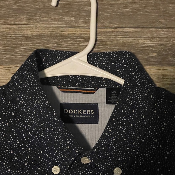 Dockers Long Sleeved Button Down - Picture 3 of 3